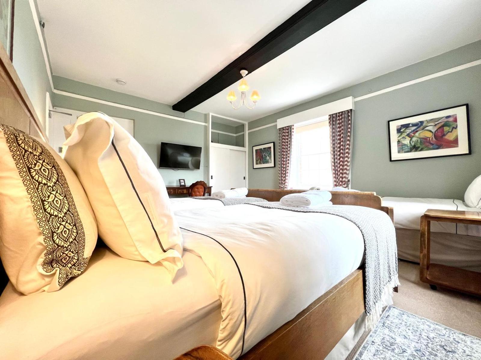 Colthrop Manor B&B ทัตแชม ภายนอก รูปภาพ