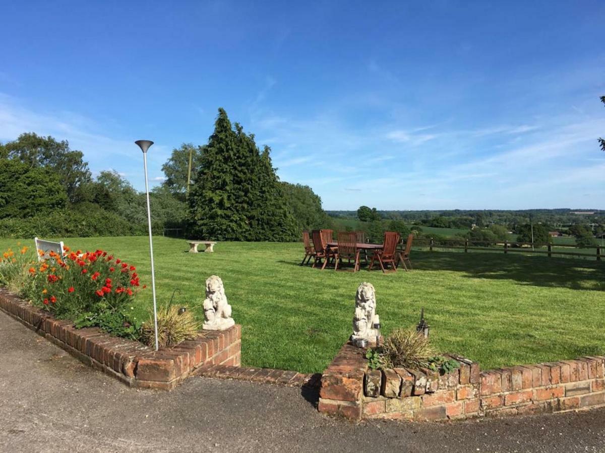 Colthrop Manor B&B ทัตแชม ภายนอก รูปภาพ